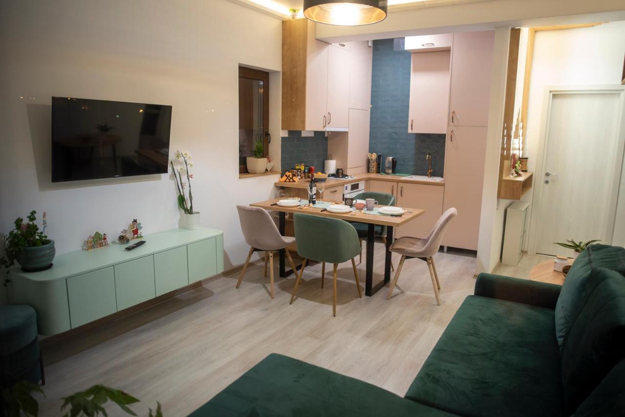 Apartamento Cross Caraiman View 1 Buşteni Exterior foto