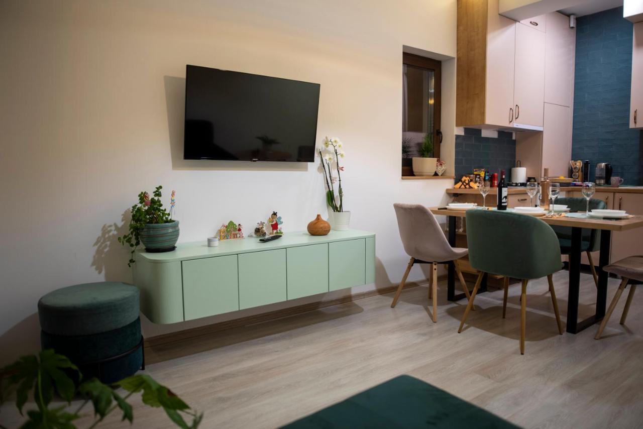 Apartamento Cross Caraiman View 1 Buşteni Exterior foto