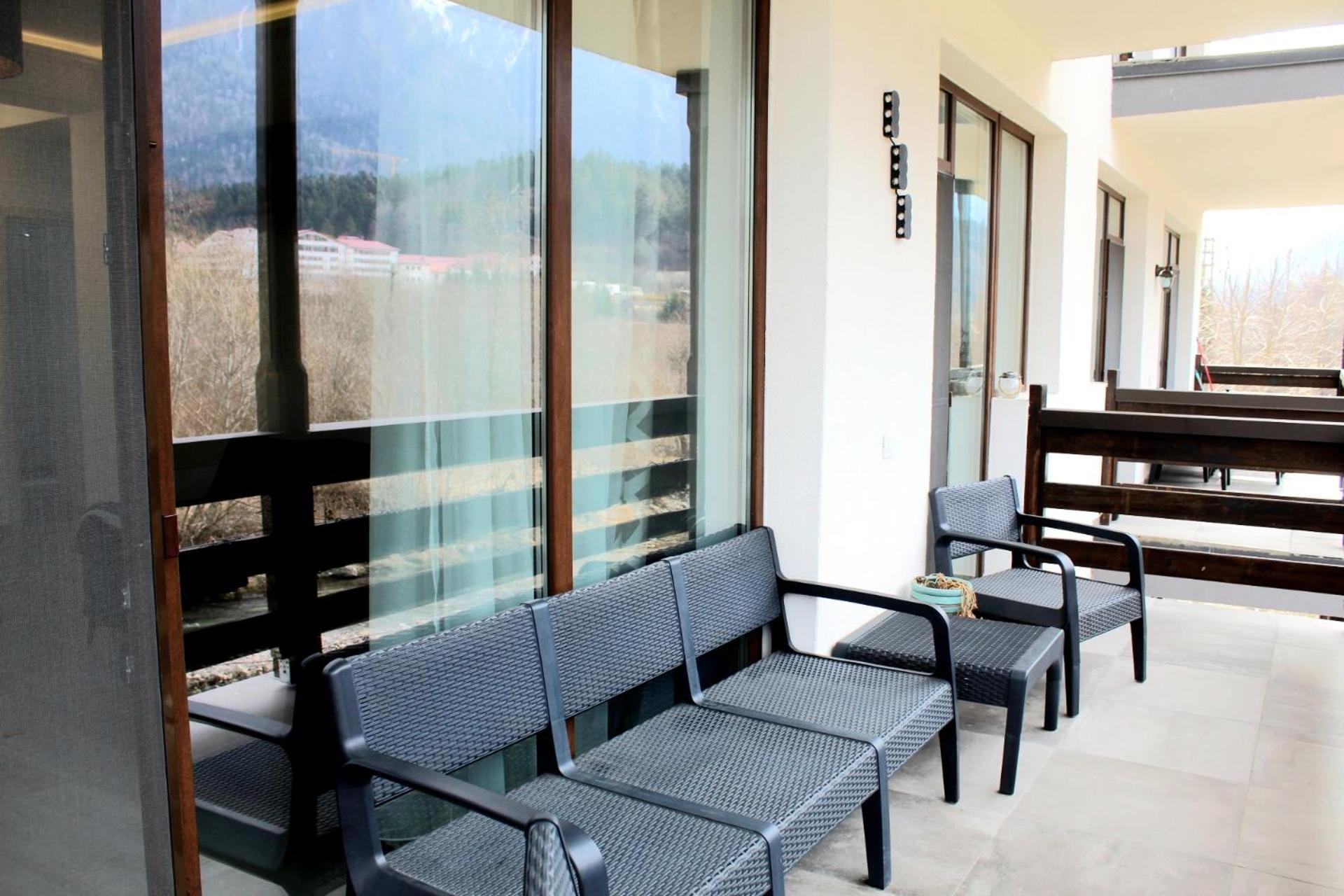 Apartamento Cross Caraiman View 1 Buşteni Exterior foto
