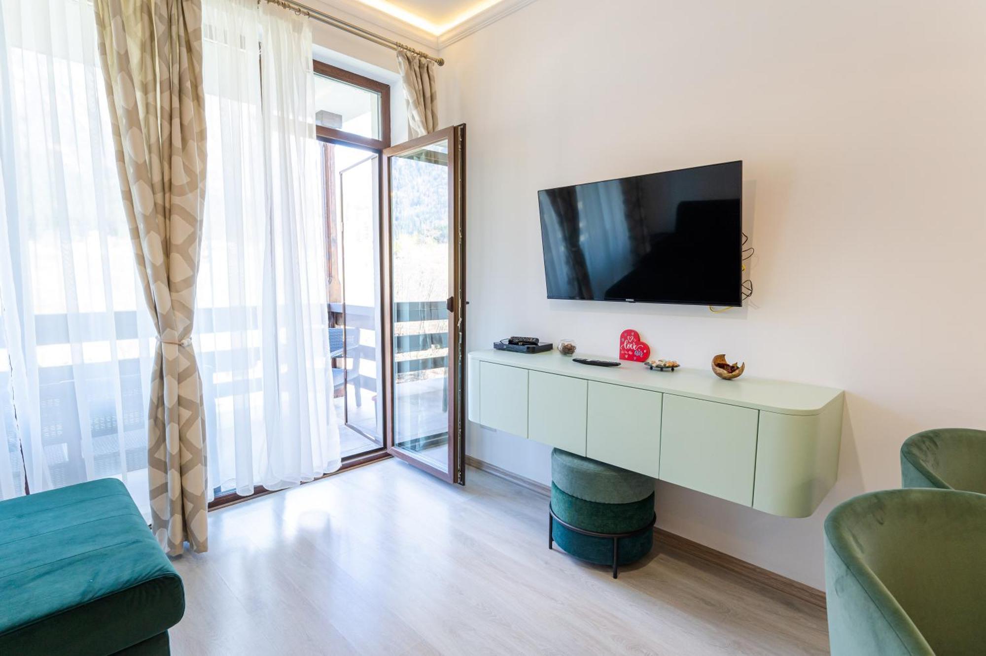 Apartamento Cross Caraiman View 1 Buşteni Exterior foto